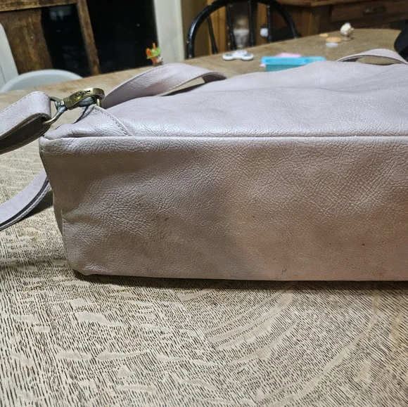 Elegant Tan Women's Bag - Picture 3 of 6